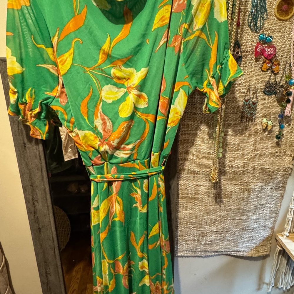 XL - Floral Green Ruffle Dress